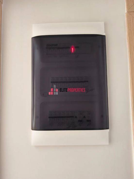 ΚΑΙΝΟΥΡΙΟΣ ΗΛΕΚΤΡΟΛΟΓΙΚΟΣ ΠΙΝΑΚΑΣ