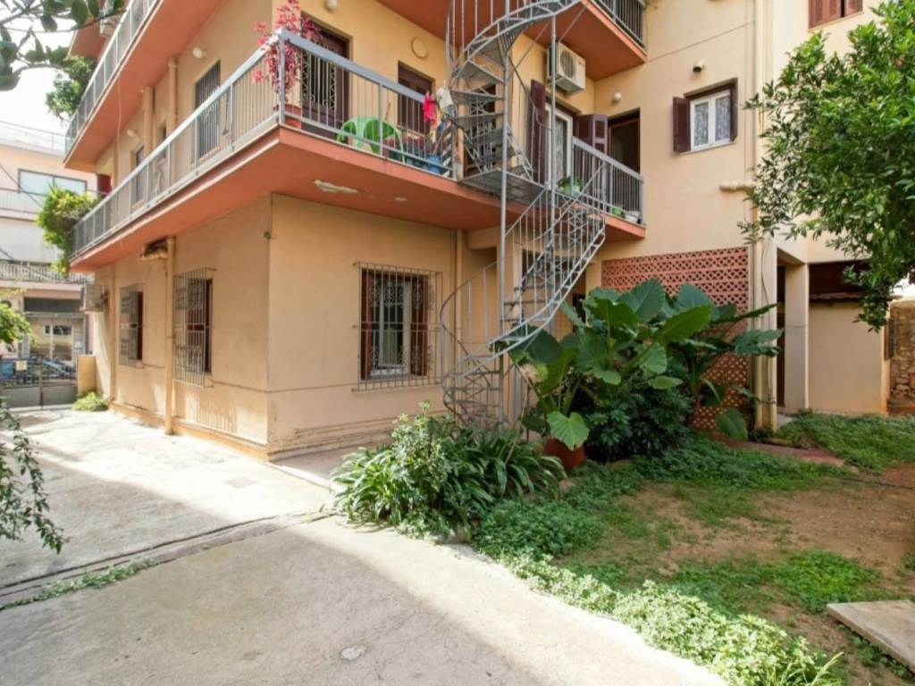 Εξωτερικοι χώροι