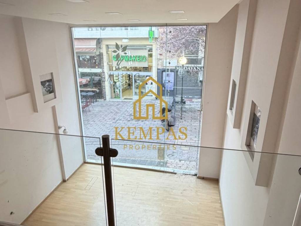 Εσωτερικοι χώροι