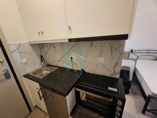 Eniaios choros koyzinas-kathistikoy - ypnodomatioy