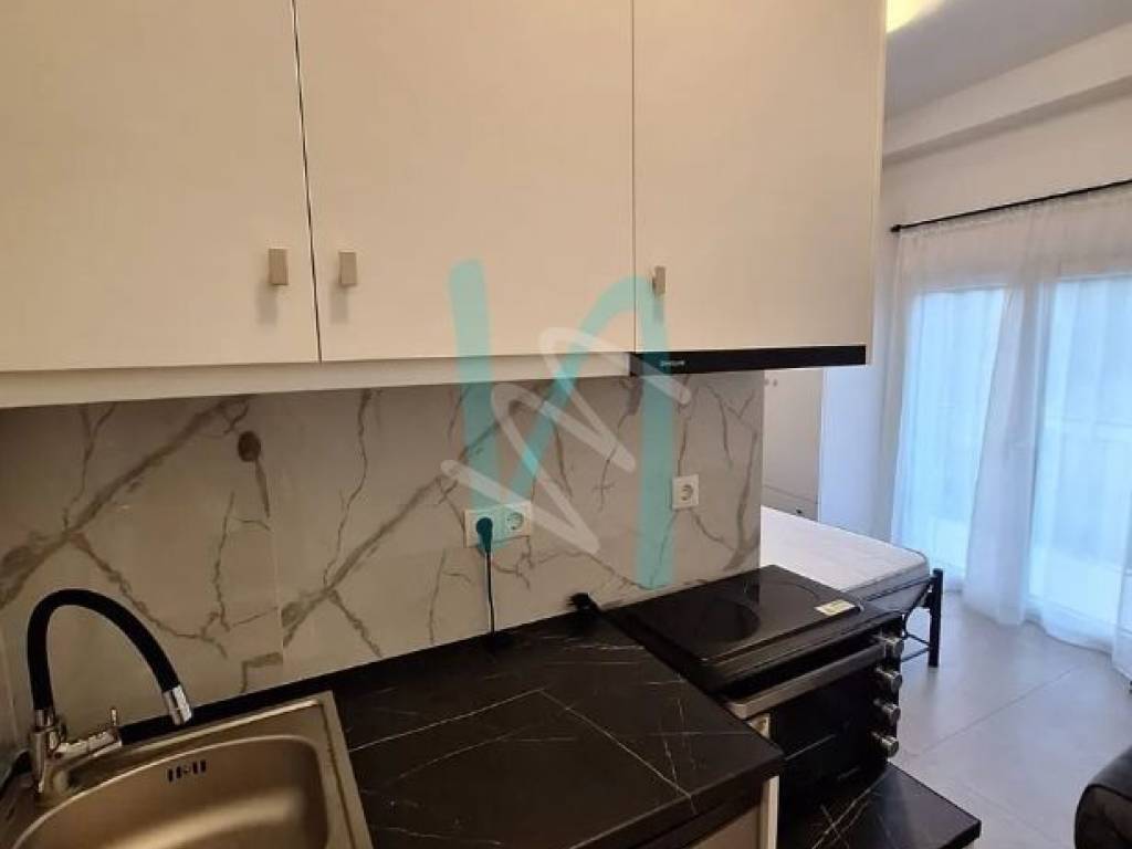 Eniaios choros koyzinas-kathistikoy - ypnodomatioy