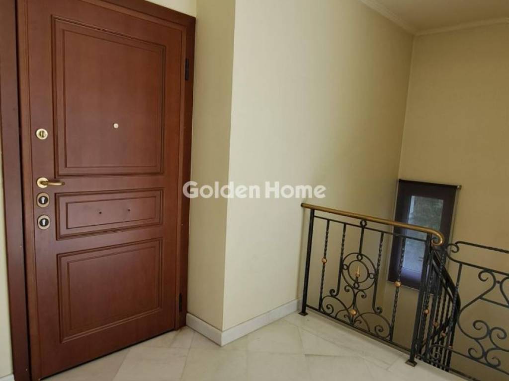 Χολ - Διάδρομος