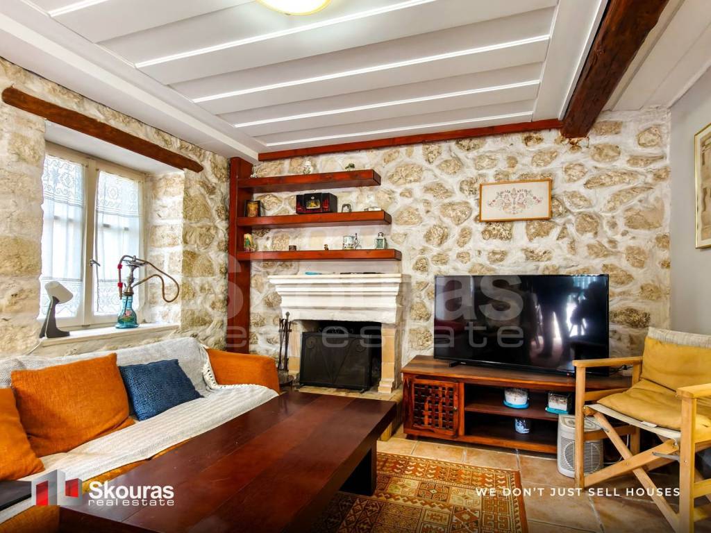 Εσωτερικοι χώροι