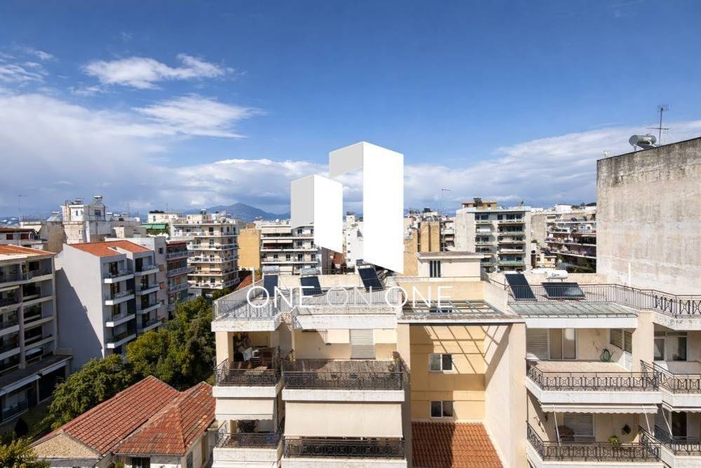 Θέα απο μπαλκόνι