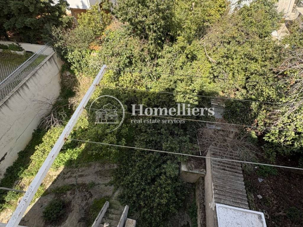 Θέα από μπαλκόνι