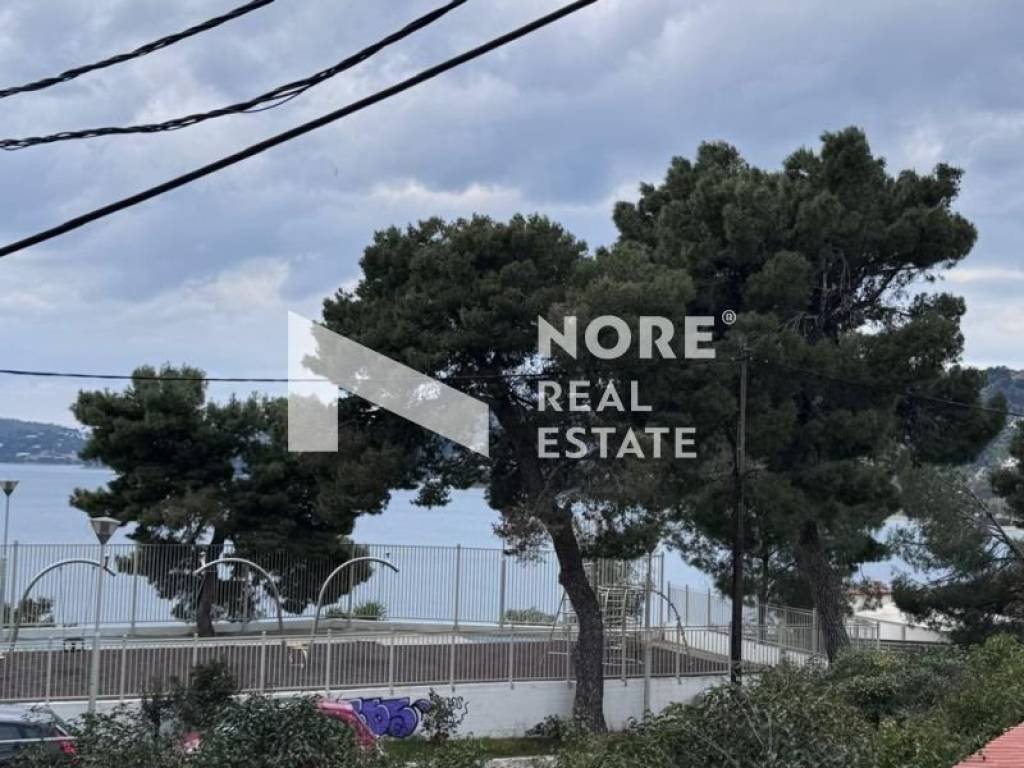 Θέα από μπαλκόνι