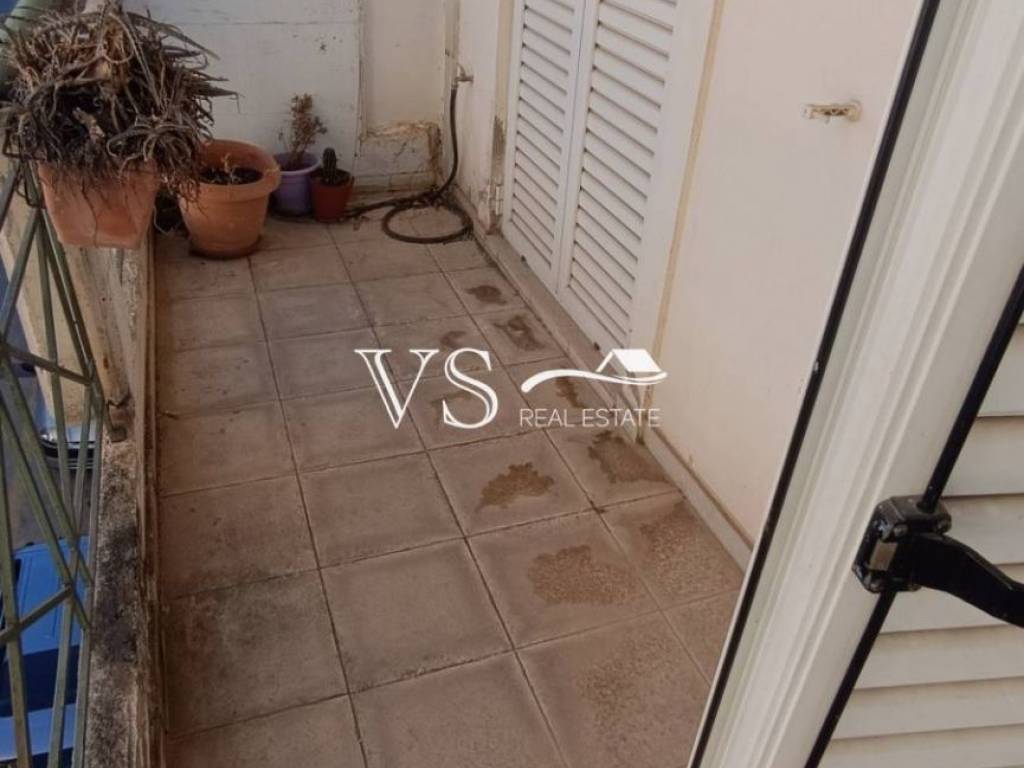 Θέα απο μπαλκόνι