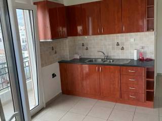 ΚΟΥΖΙΝΑ-ΣΑΛΟΝΙ