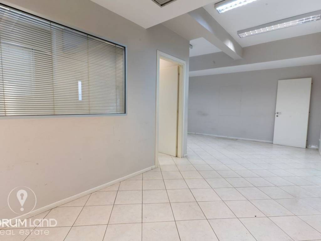 Forumland Real Estate, Εσωτερική όψη