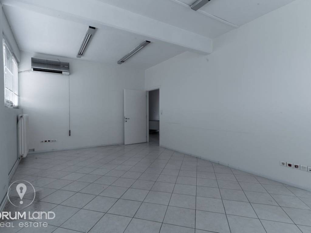 Forumland Real Estate, Εσωτερικός Χώρος