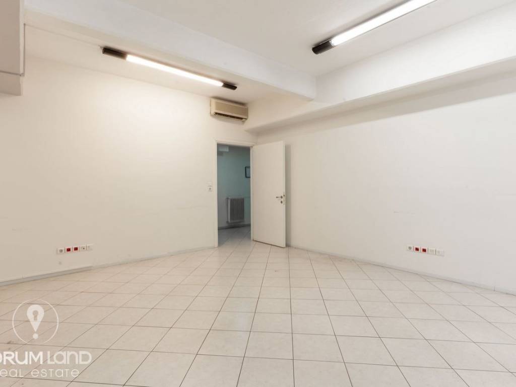 Forumland Real Estate, Εσωτερικός Χώρος