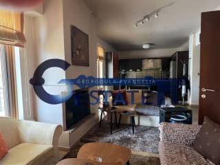 Σαλοκουζίνα