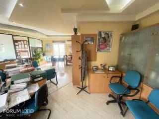 Forumland Real Estate, Εσωτερική όψη