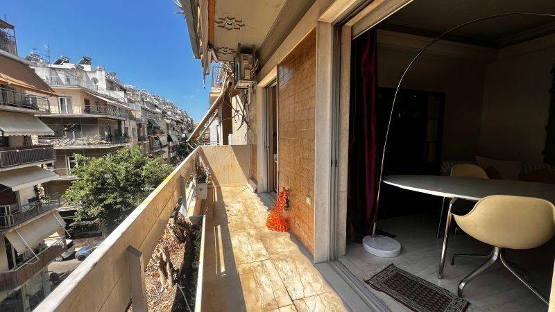 Θέα από μπαλκόνι