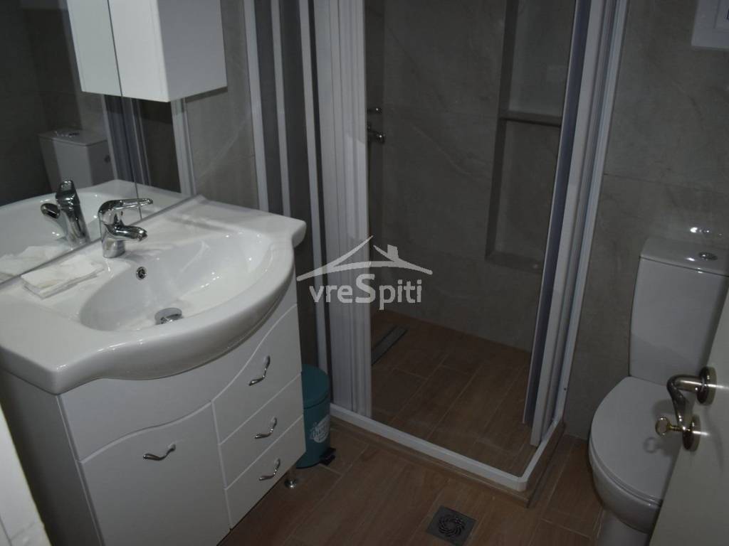 ΑΠΟΨΗ ΛΟΥΤΡΟΥ