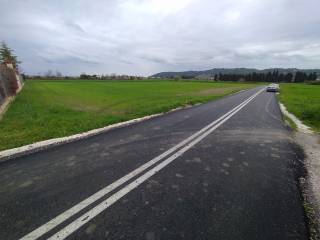 ANYPLACE MESITIKES YPERESIES