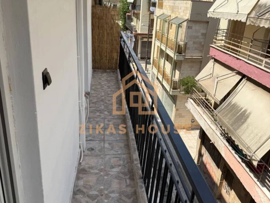 Θέα από μπαλκόνι