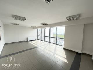 Forumland Real Estate, Εσωτερική όψη