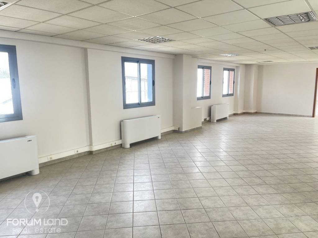 Forumland Real Estate, Εσωτερική όψη