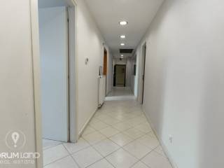 Forumland Real Estate, Εσωτερική όψη