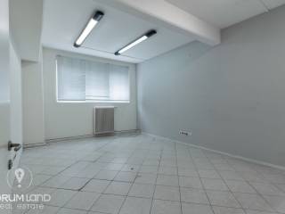 Forumland Real Estate, Esoterike opse