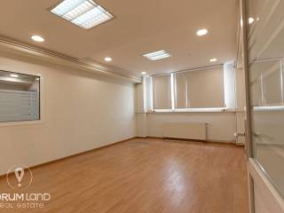 Forumland Real Estate, Εσωτερική όψη