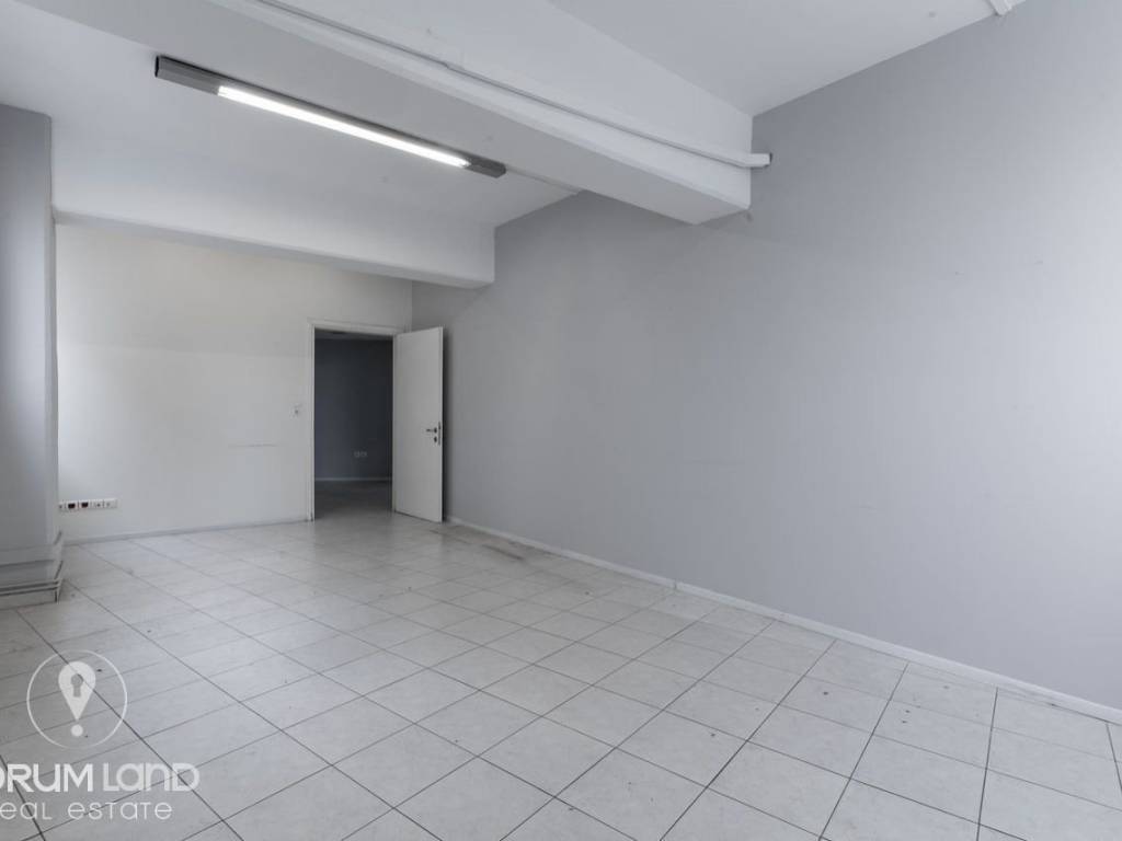 Forumland Real Estate, Εσωτερική όψη