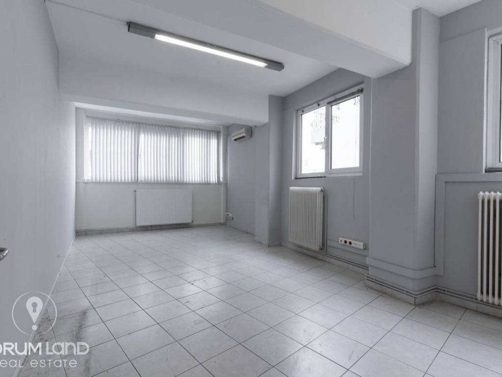 Forumland Real Estate, Εσωτερική όψη