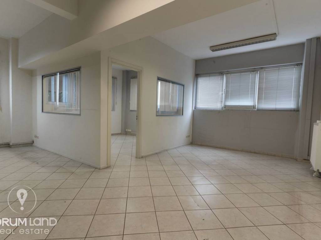 Forumland Real Estate, Εσωτερική όψη