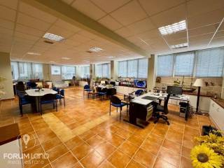 Forumland Real Estate, Εσωτερική όψη