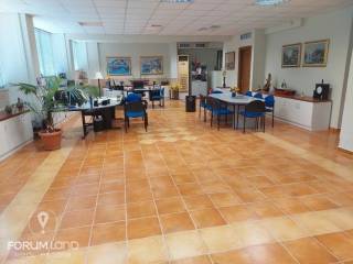 Forumland Real Estate, Εσωτερική όψη