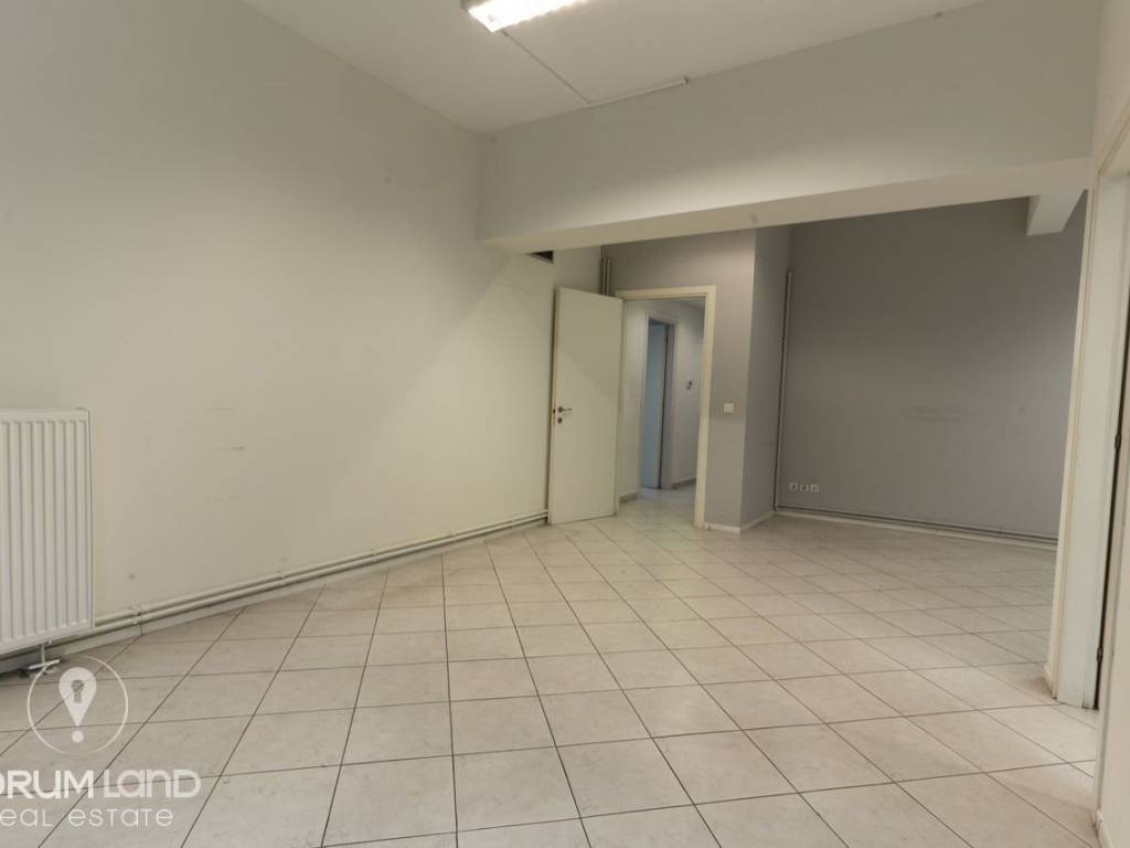 Forumland Real Estate, Εσωτερική όψη