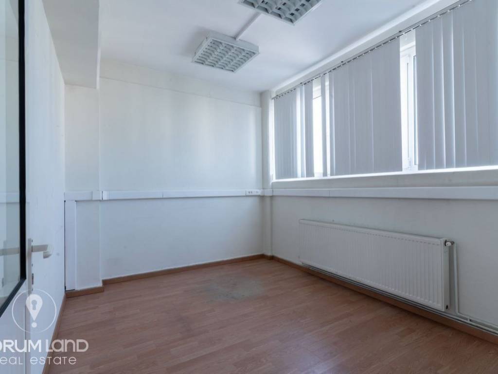 Forumland Real Estate, Εσωτερική όψη