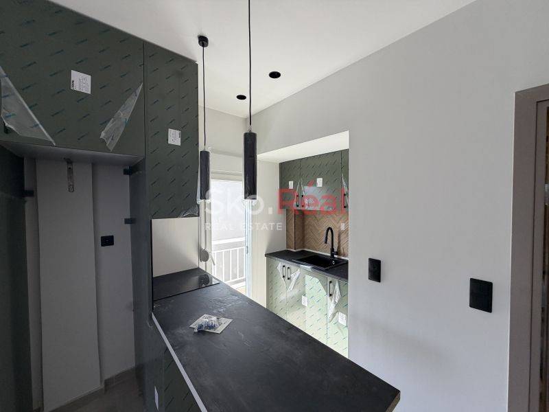 Σαλοκουζίνα