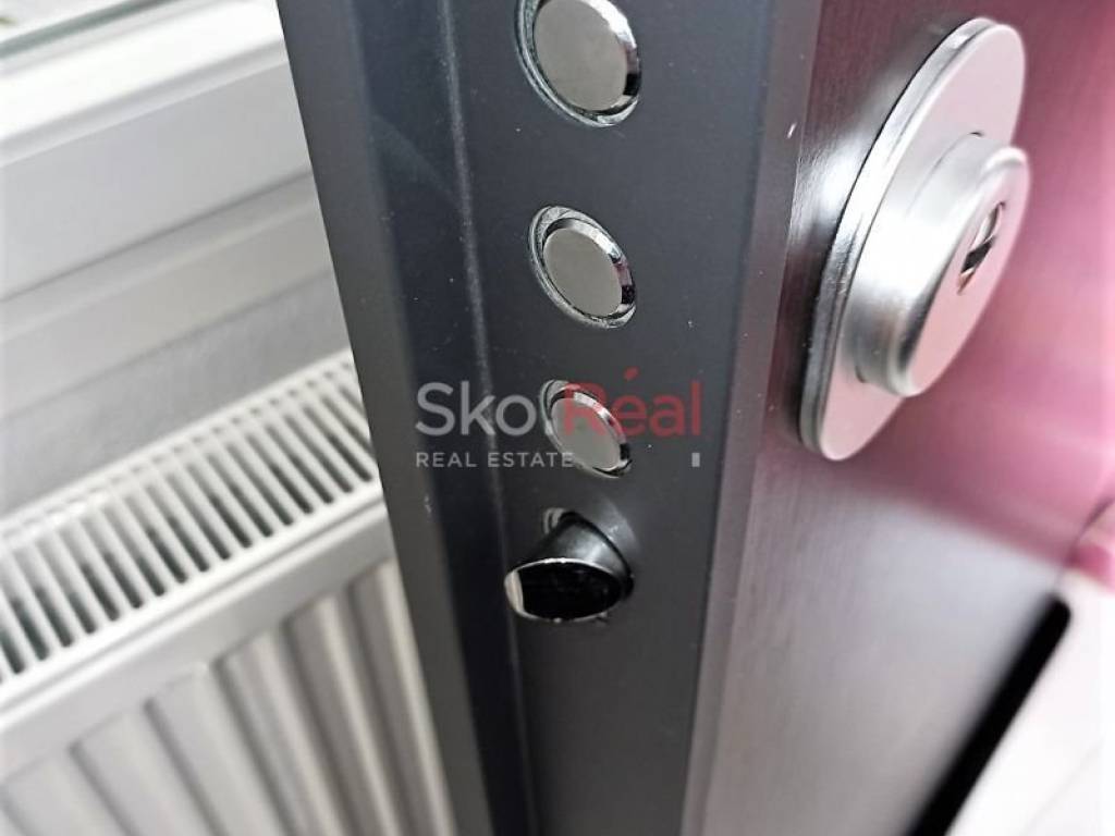 ΠΟΡΤΑ ΑΣΦΑΛΕΙΑΣ