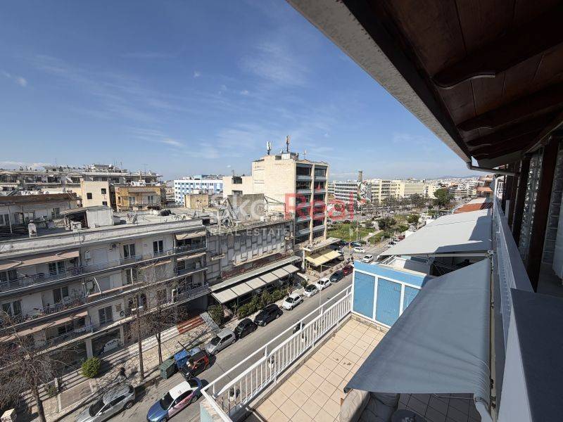 Θέα από μπαλκόνι