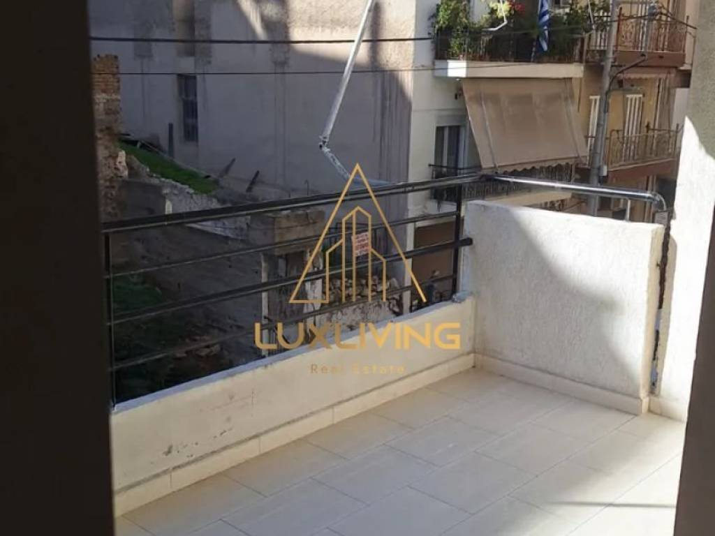 Θέα από μπαλκόνι