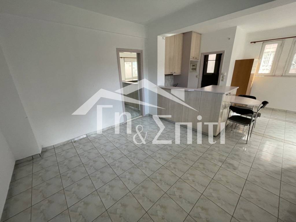 Σαλοκουζίνα