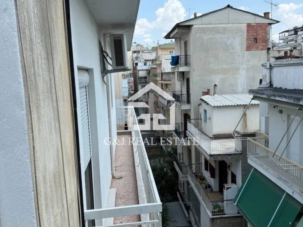 Θέα από μπαλκόνι