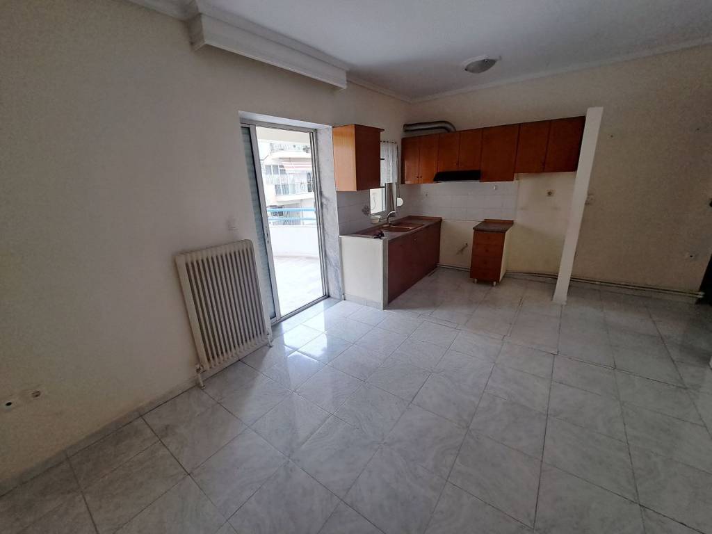 Σαλοκουζίνα