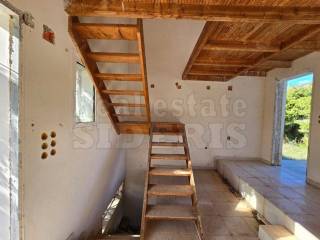 Εσωτερική σκάλα