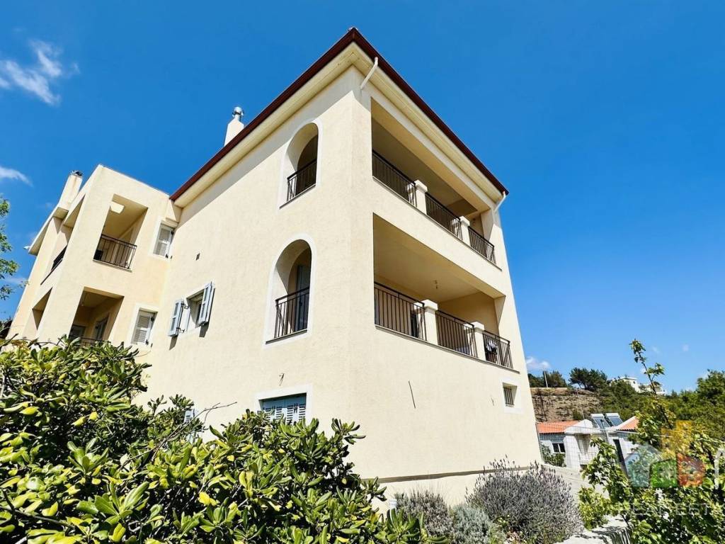 Εξωτερικοι χώροι