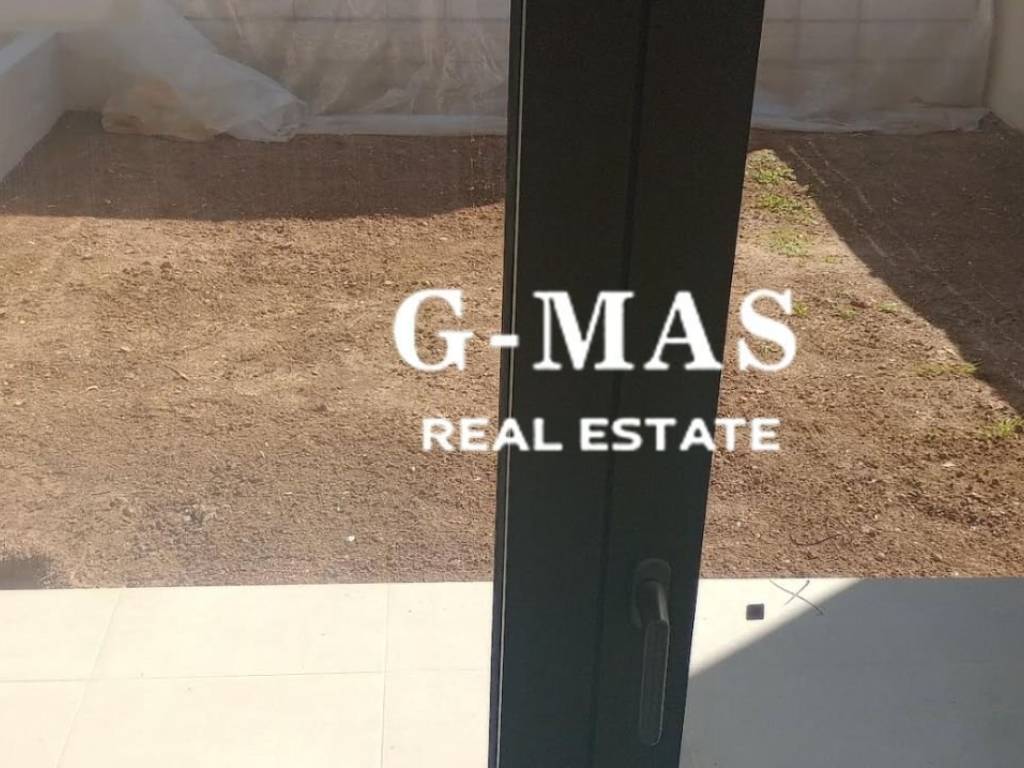 ΑΝΕΤΗ ΠΙΣΩ ΑΥΛΗ