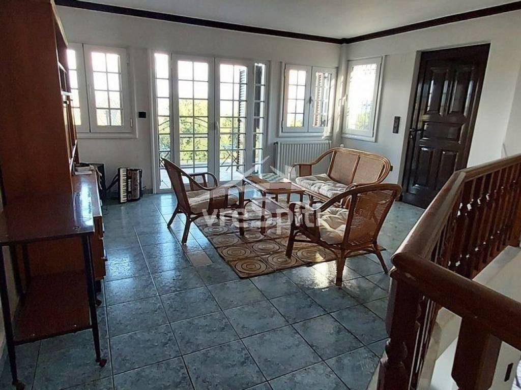 ΑΠΟΨΗ ΑΚΙΝΗΤΟΥ