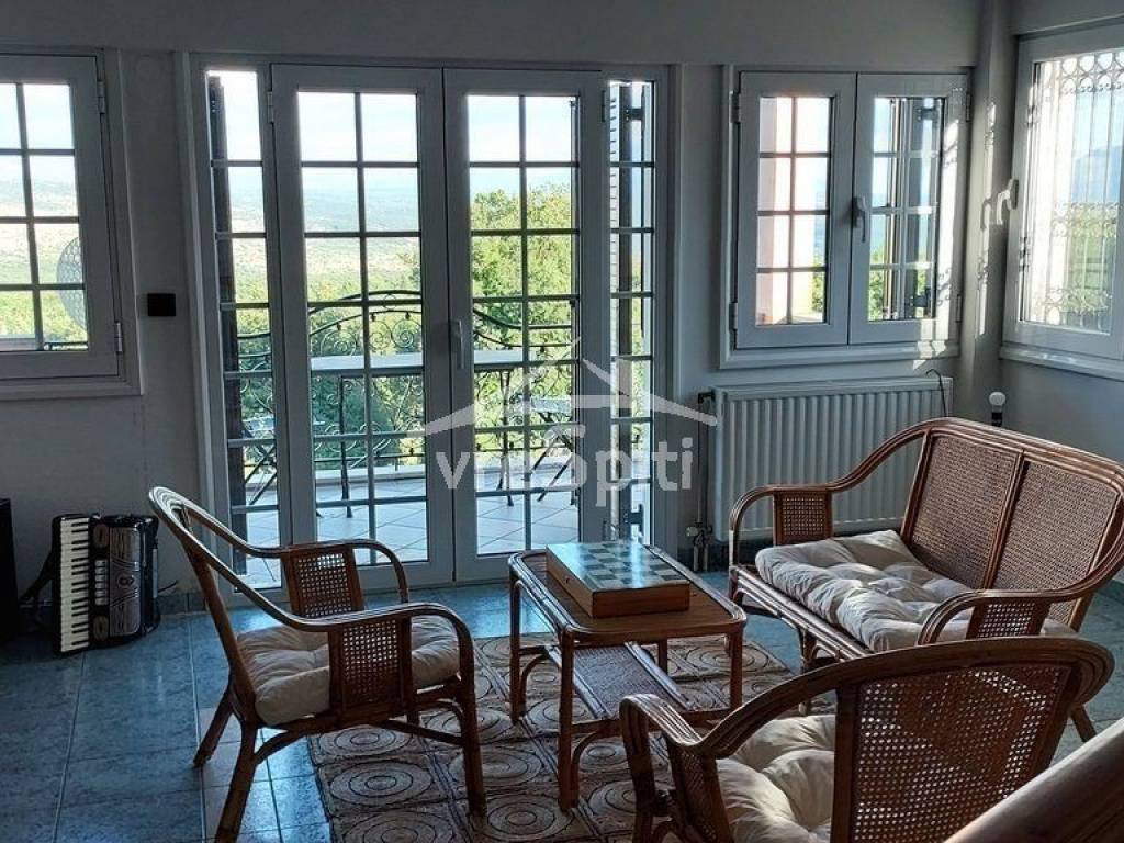 ΑΠΟΨΗ ΑΚΙΝΗΤΟΥ