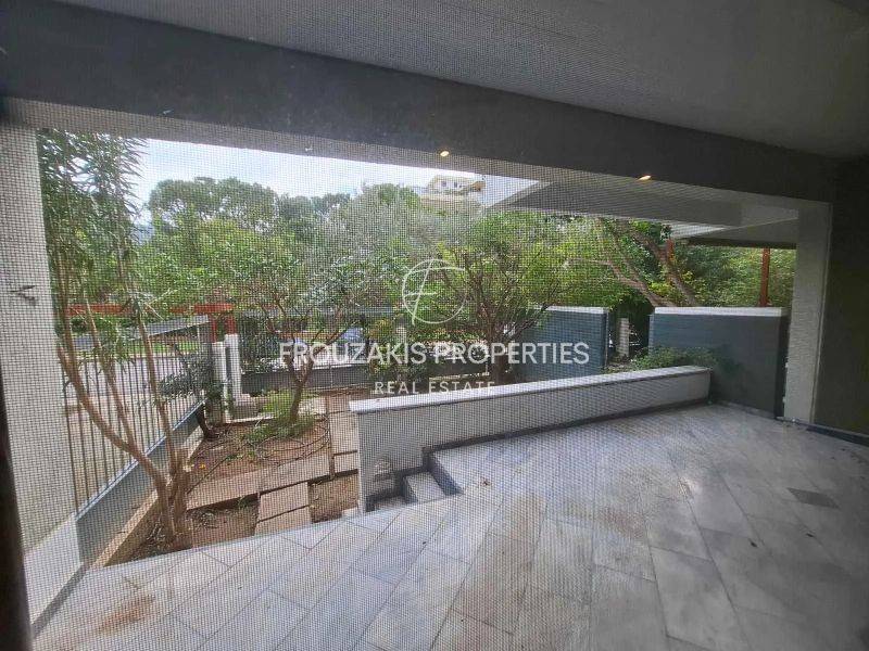 Θέα από μπαλκόνι