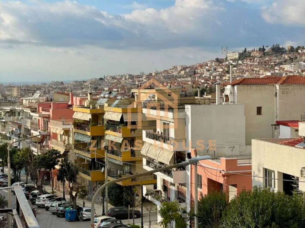 Θέα από μπαλκόνι