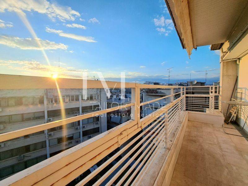 Θέα από μπαλκόνι