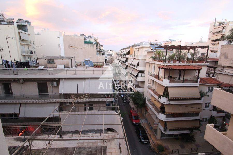 Θέα από μπαλκόνι