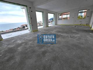 ★ Θέα θάλασσα ★ 4 υπνοδωμάτια + 4 μπάνια ★ Με ατομικό ασανσέρ ★